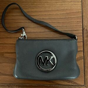 Michael Kors leather wristlet